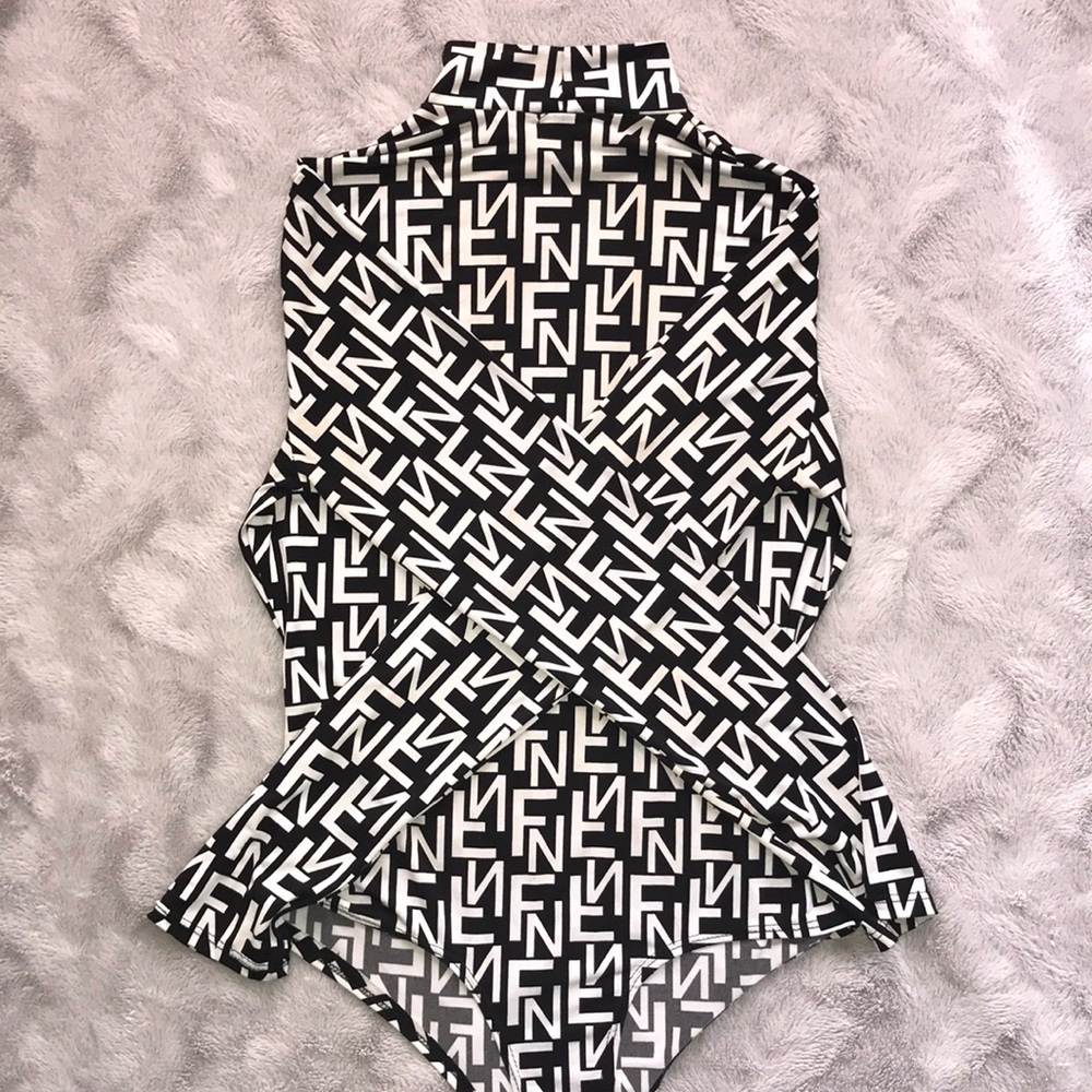 Fashion Nova- body suit